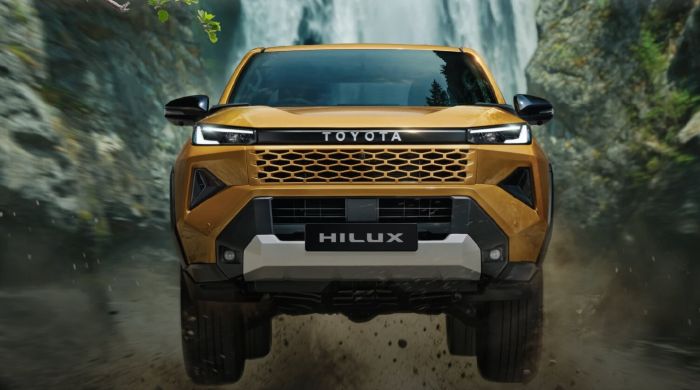 Toyota Hilux 2.8-litre turbo diesel engine with 4WD system and Multi-Terrain Select for off-road driving