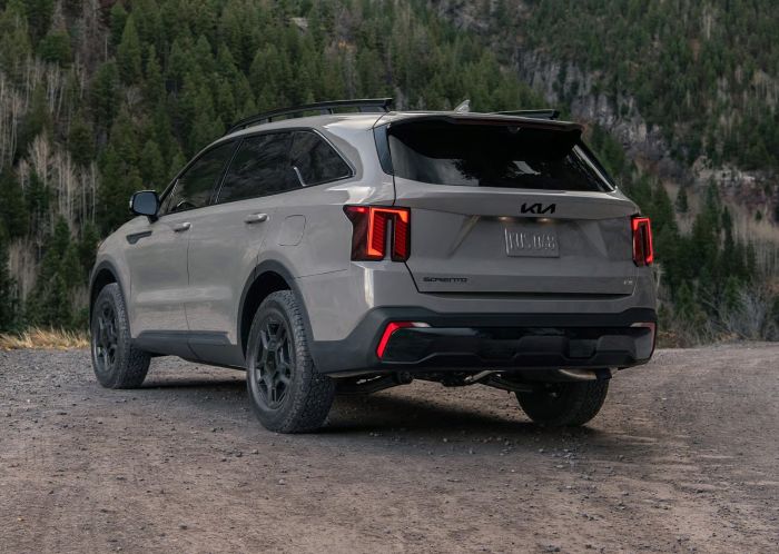 2026 Kia Sorento X-Pro featuring blackout exterior, matte black wheels and all-terrain tires